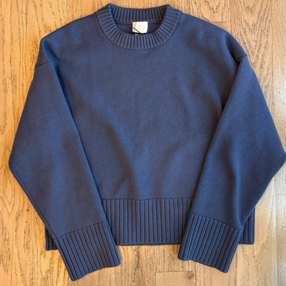 H&M Blue Knit Sweater size medium